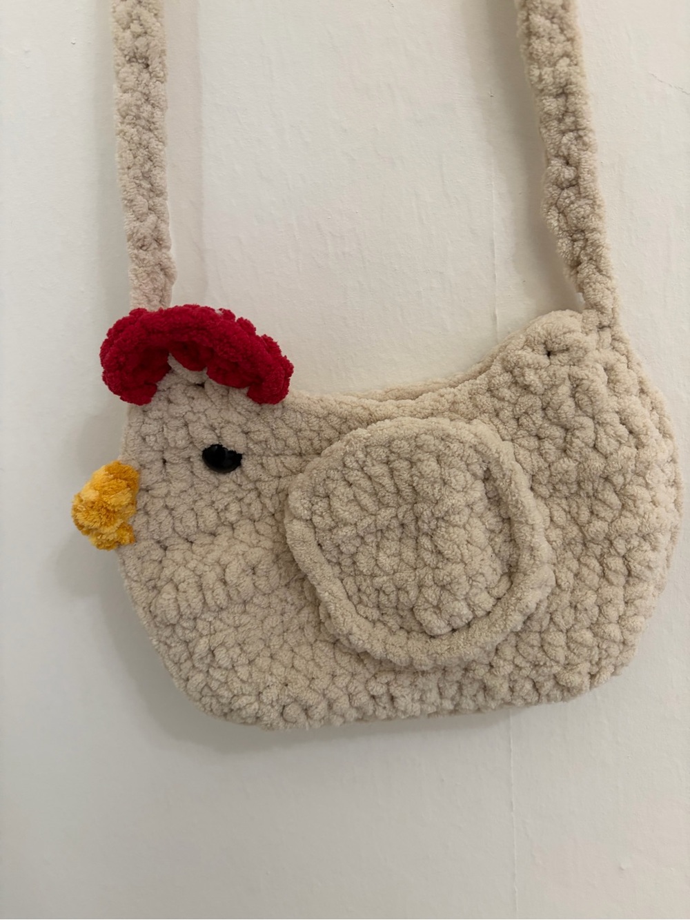 Plush Chicken Purse - Picture 3 of 6